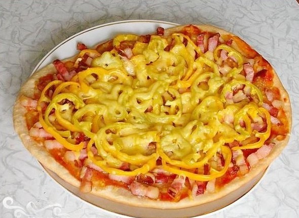 Пицца с колбасой, пошаговый рецепт с фото